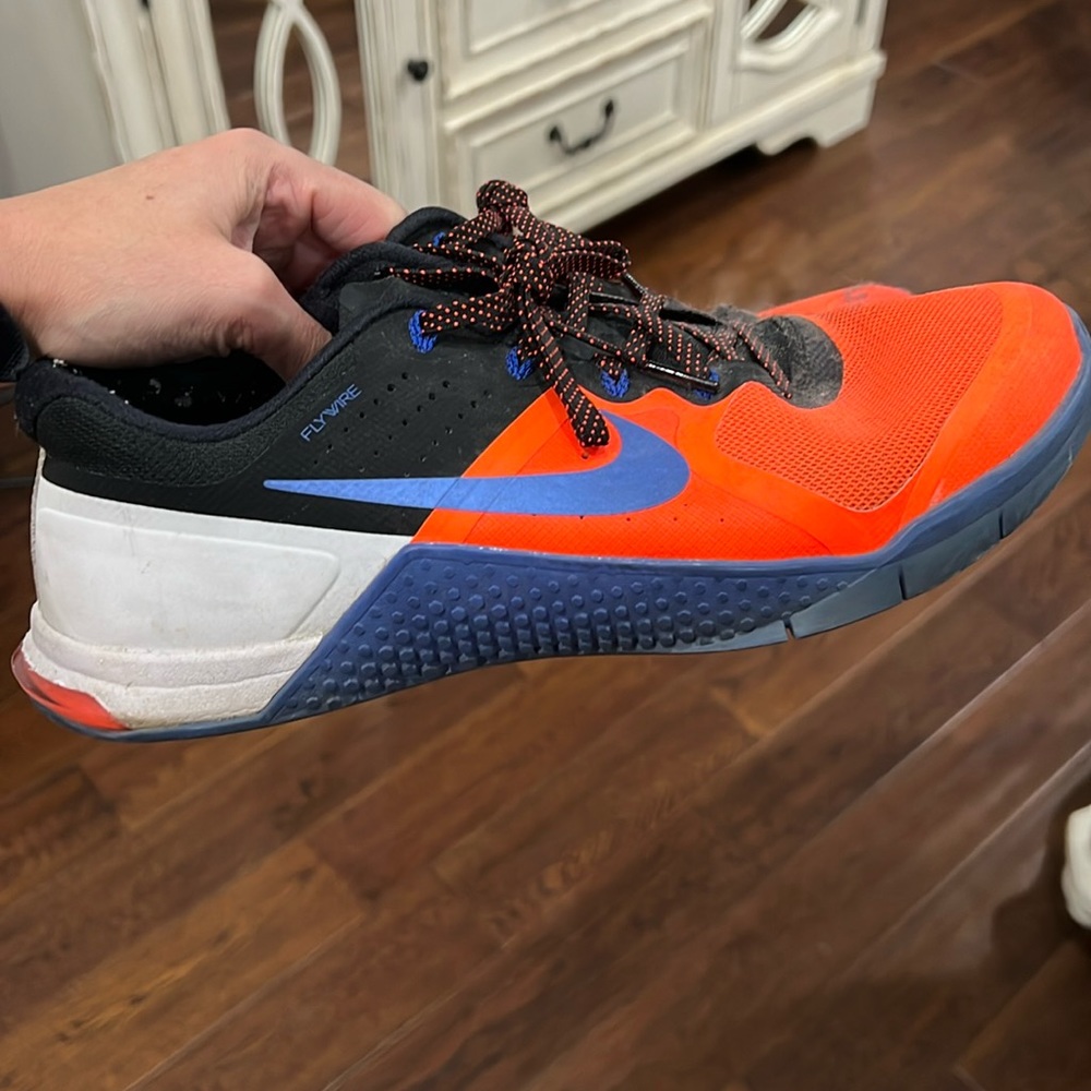 Nike men’s flywear